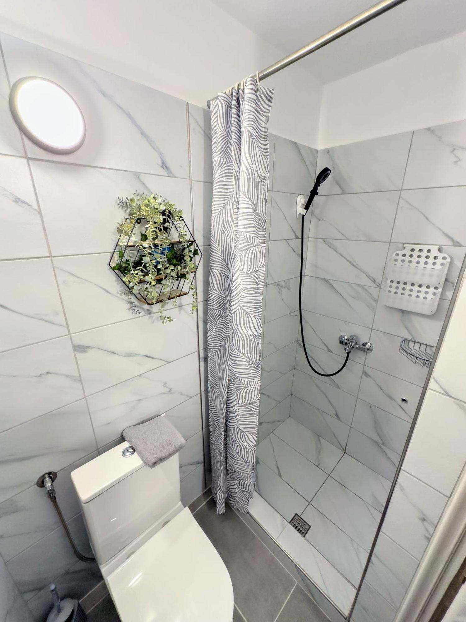 Νόστος Στο Κέντρο Των Ιωαννίνων Apartment Янина Екстериор снимка